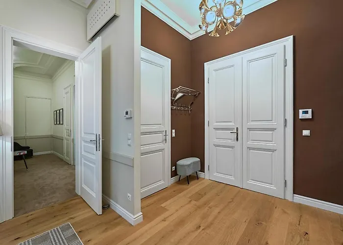Garnisongasse - Luxurious Close To The Centre Apartment Vienna