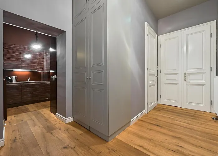 Apartment Garnisongasse - Luxurious Close To The Centre Vienna