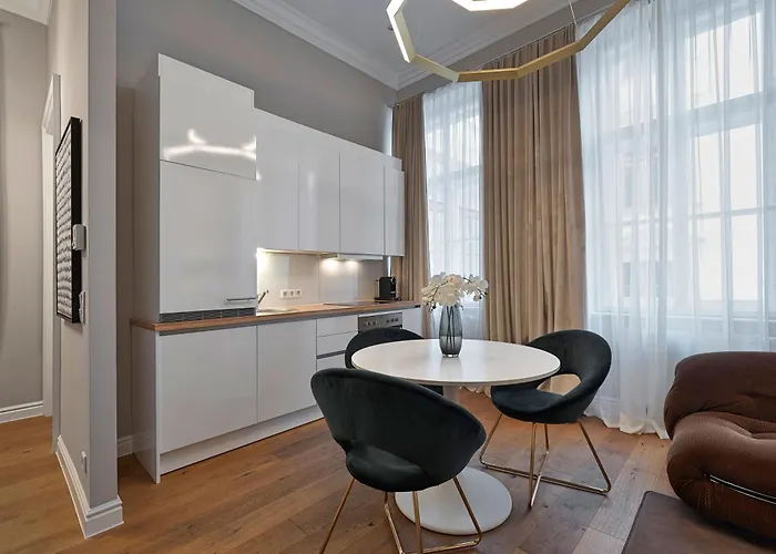Garnisongasse - Luxurious Close To The Centre Apartment *
