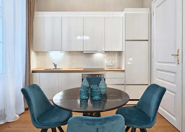 Garnisongasse - Luxurious Close To The Centre Apartment *