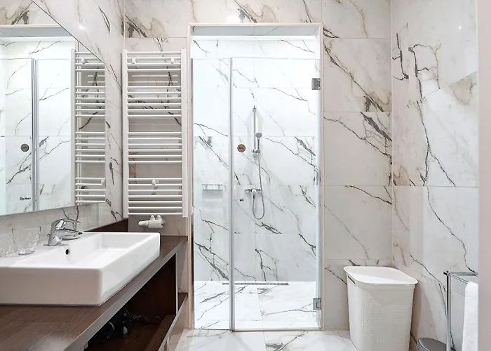 Garnisongasse - Luxurious Close To The Centre Apartment Vienna